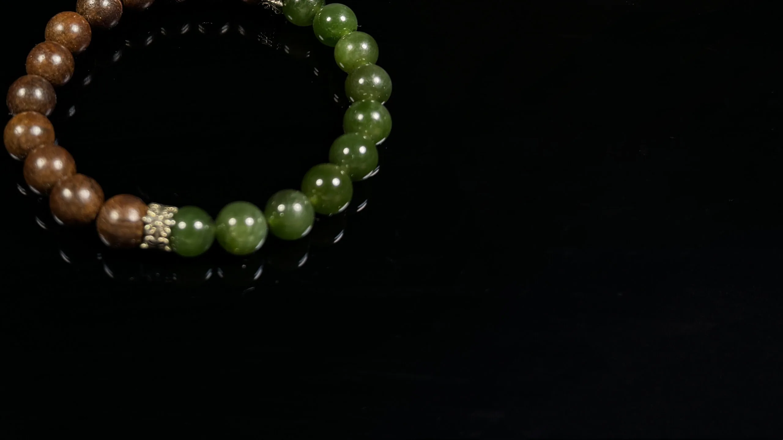 Sandalwood Hetian Jade Gemstone Beaded Bracelet - Image 5